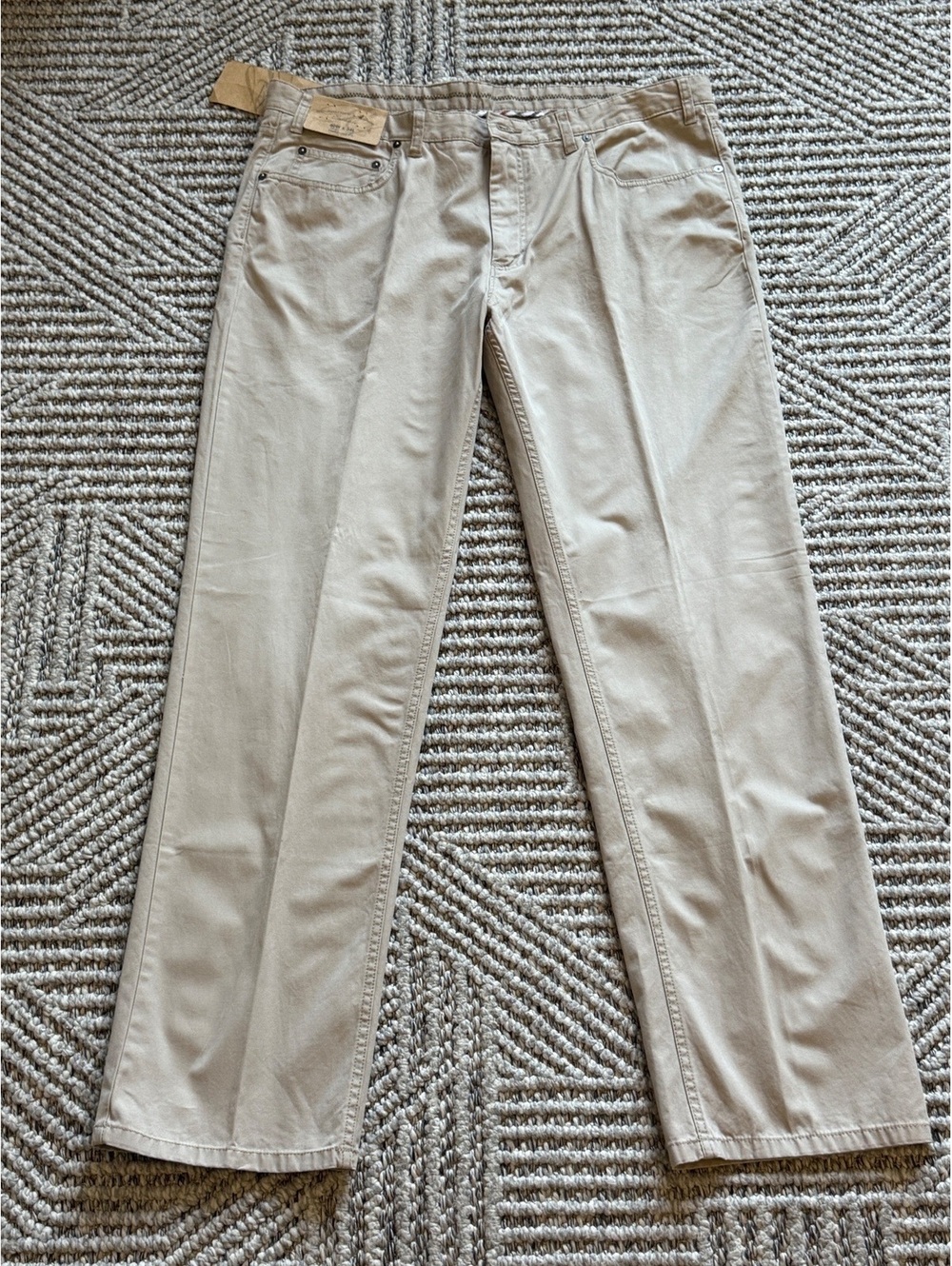 Roundtree & Yorke Relaxed Fit Khaki Pants 40W x 34L Beige